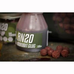 Attractive Shimano Isolate RN20 Hookbait Glug Dip